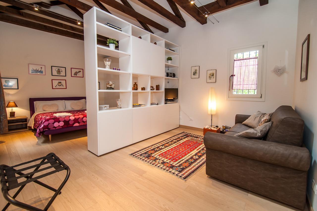 The Cosy Nest Apartment Veneţia Exterior foto
